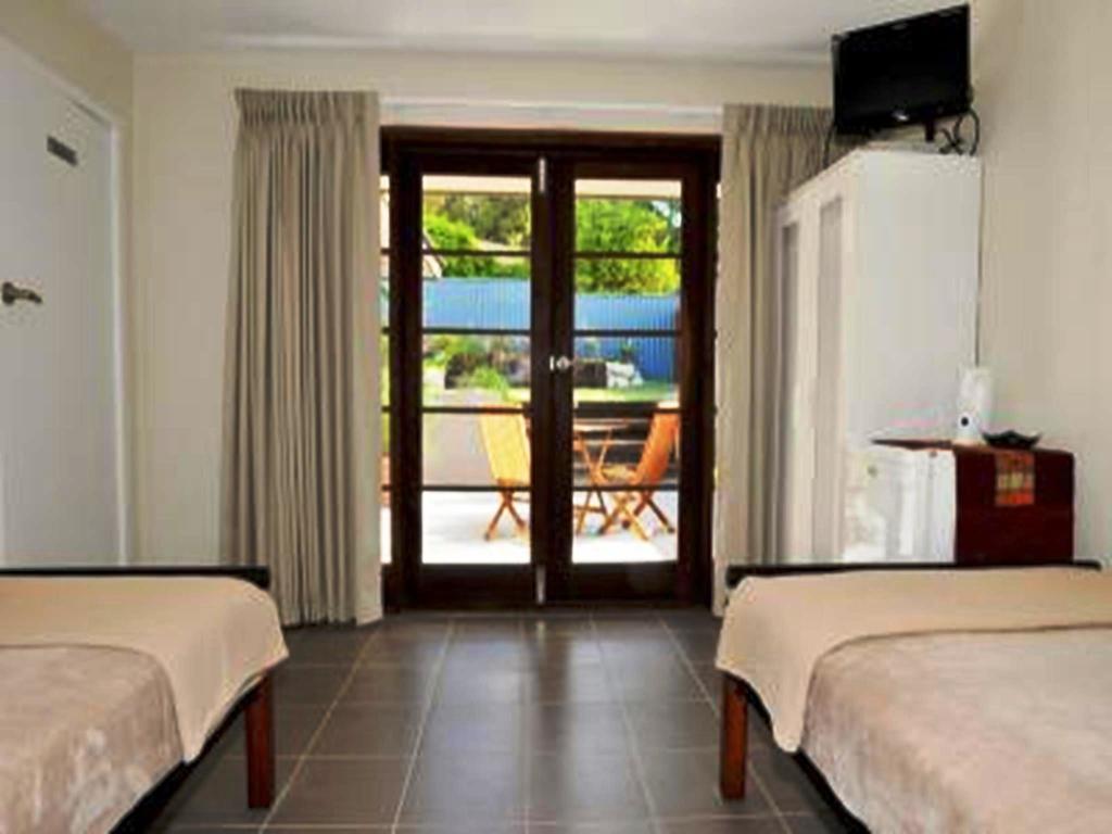 Waikiki Beach Bed And Breakfast Hopeland Exteriér fotografie